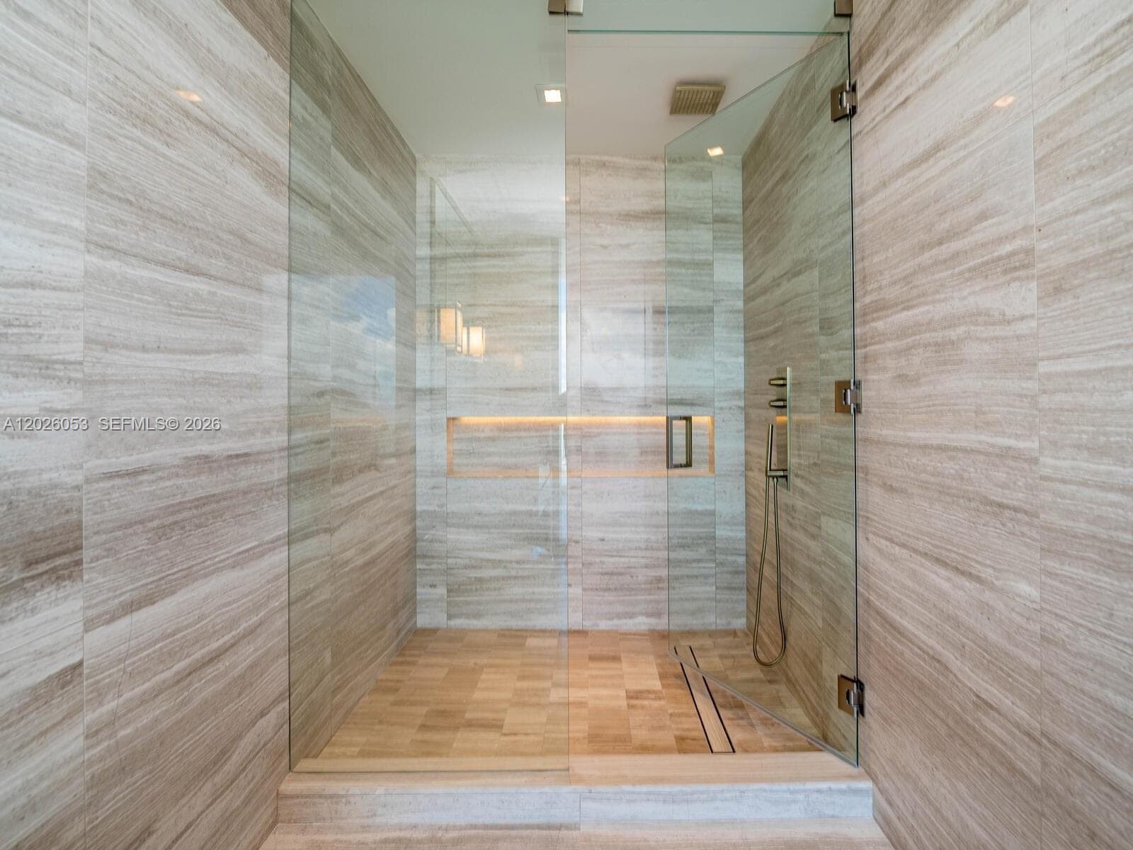 18975 Collins Ave 3105 photo 18