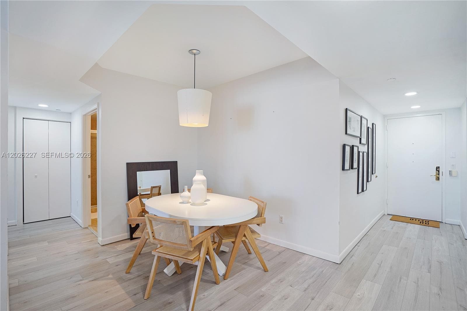 4779 Collins Ave 2908 photo 14