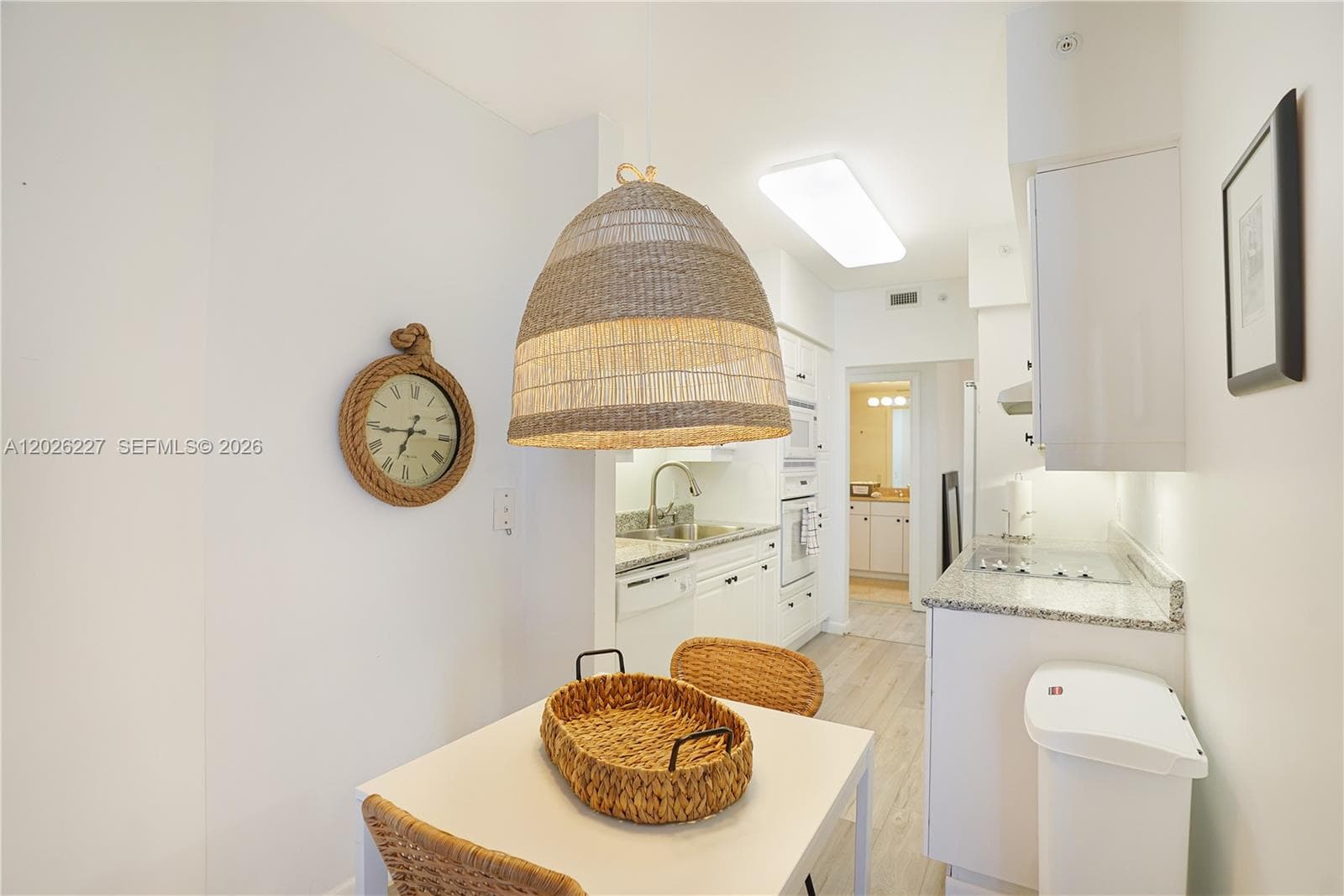 4779 Collins Ave 2908 photo 19
