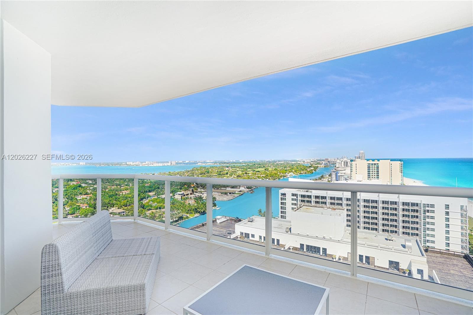 4779 Collins Ave 2908 photo 8