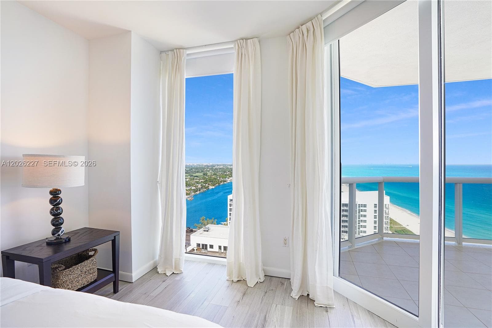 4779 Collins Ave 2908 photo 25
