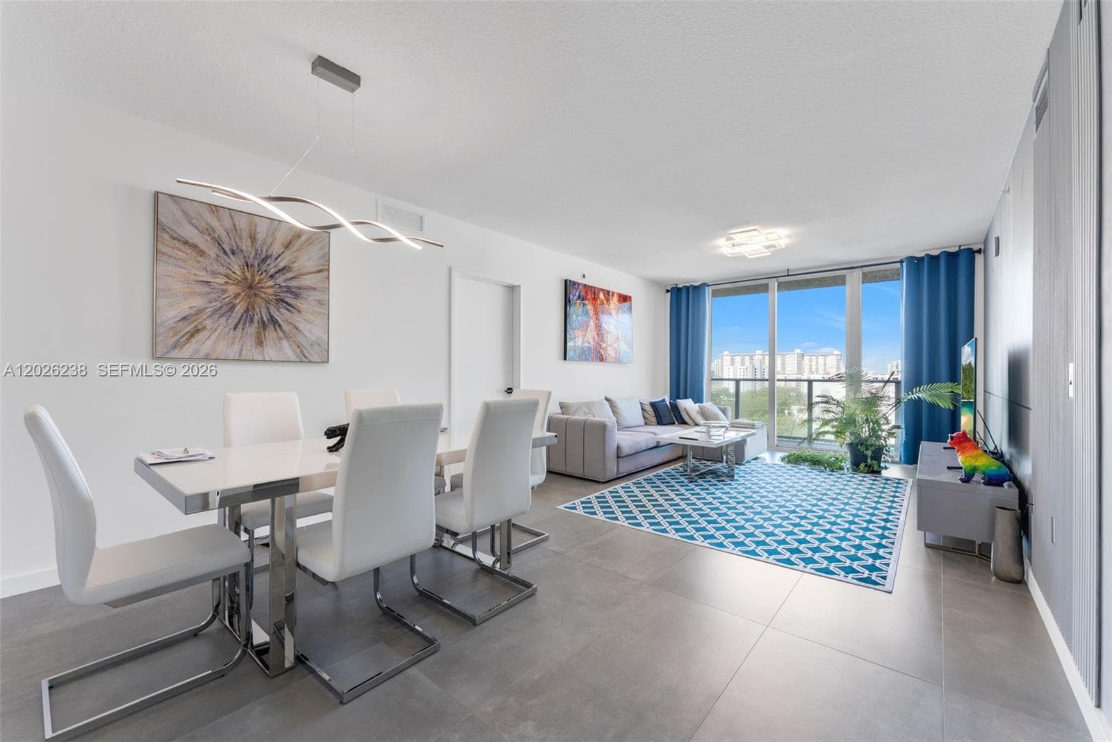 300 Sunny Isles Blvd 4-905 photo 1