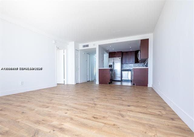 13499 Biscayne Blvd 912 photo 4
