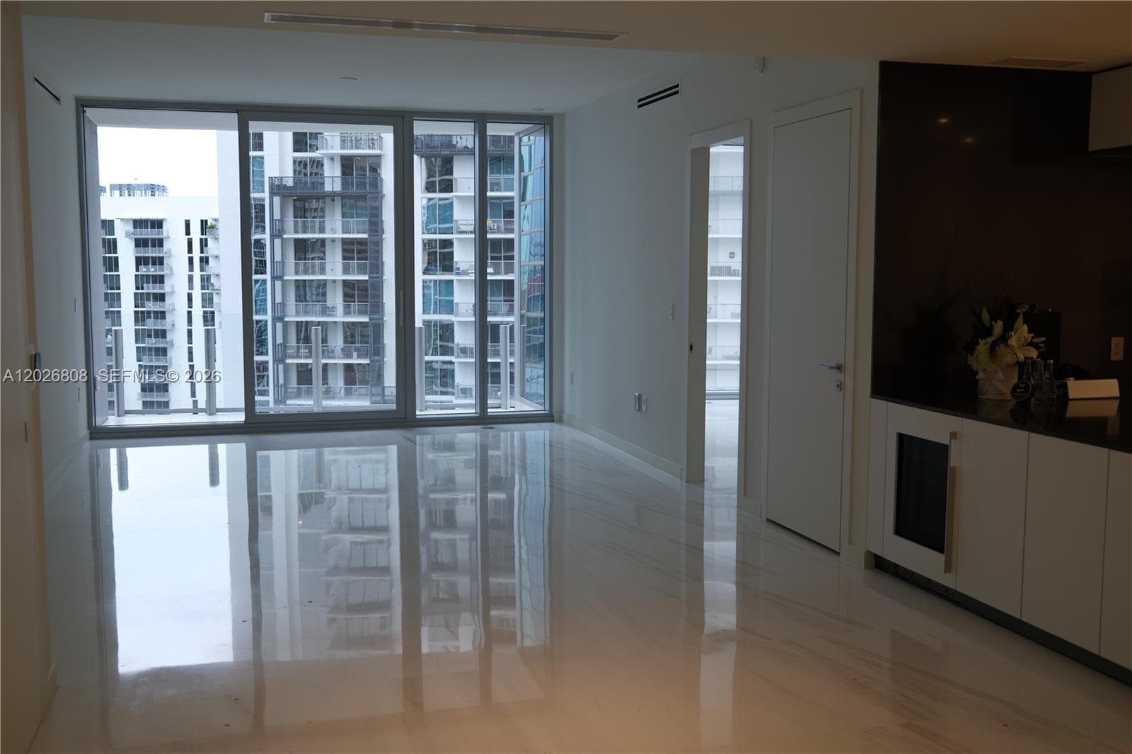 300 Biscayne Boulevard Way 2509W photo 7