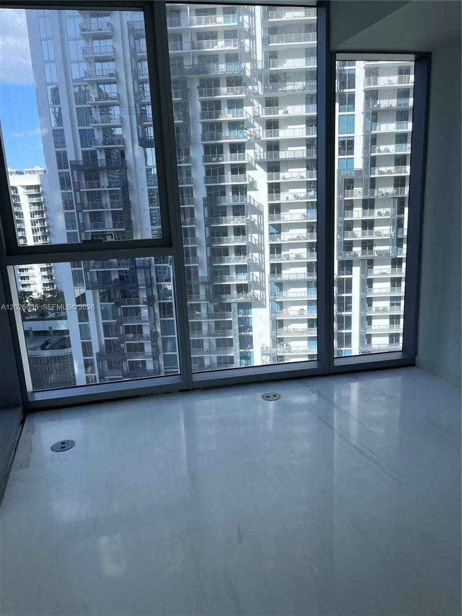 300 Biscayne Boulevard Way 2509W photo 11