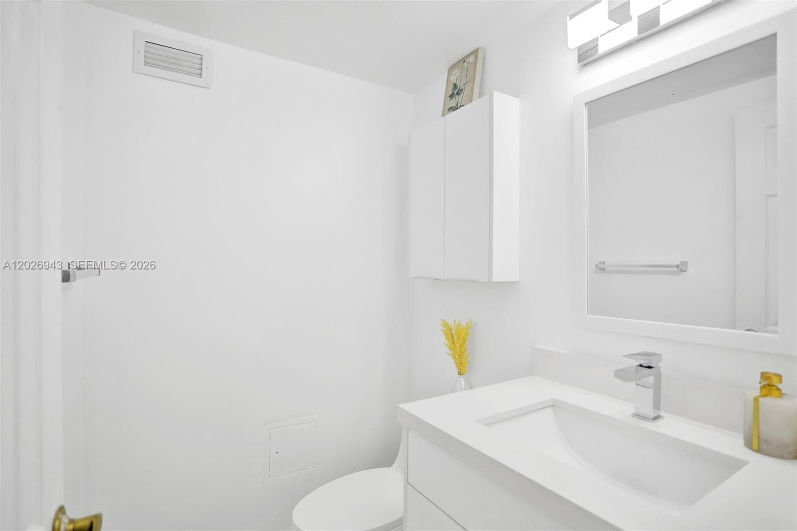 2501 S Ocean Dr 628 (Available August 3) photo 17