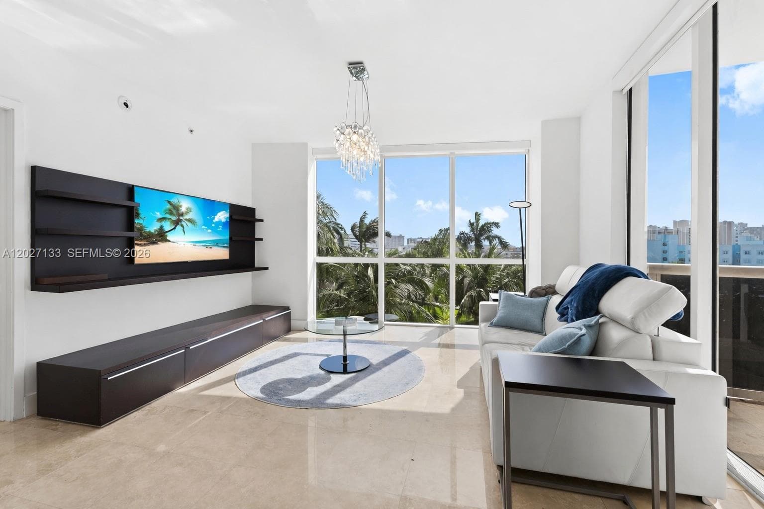 18201 Collins Ave 601A photo 1