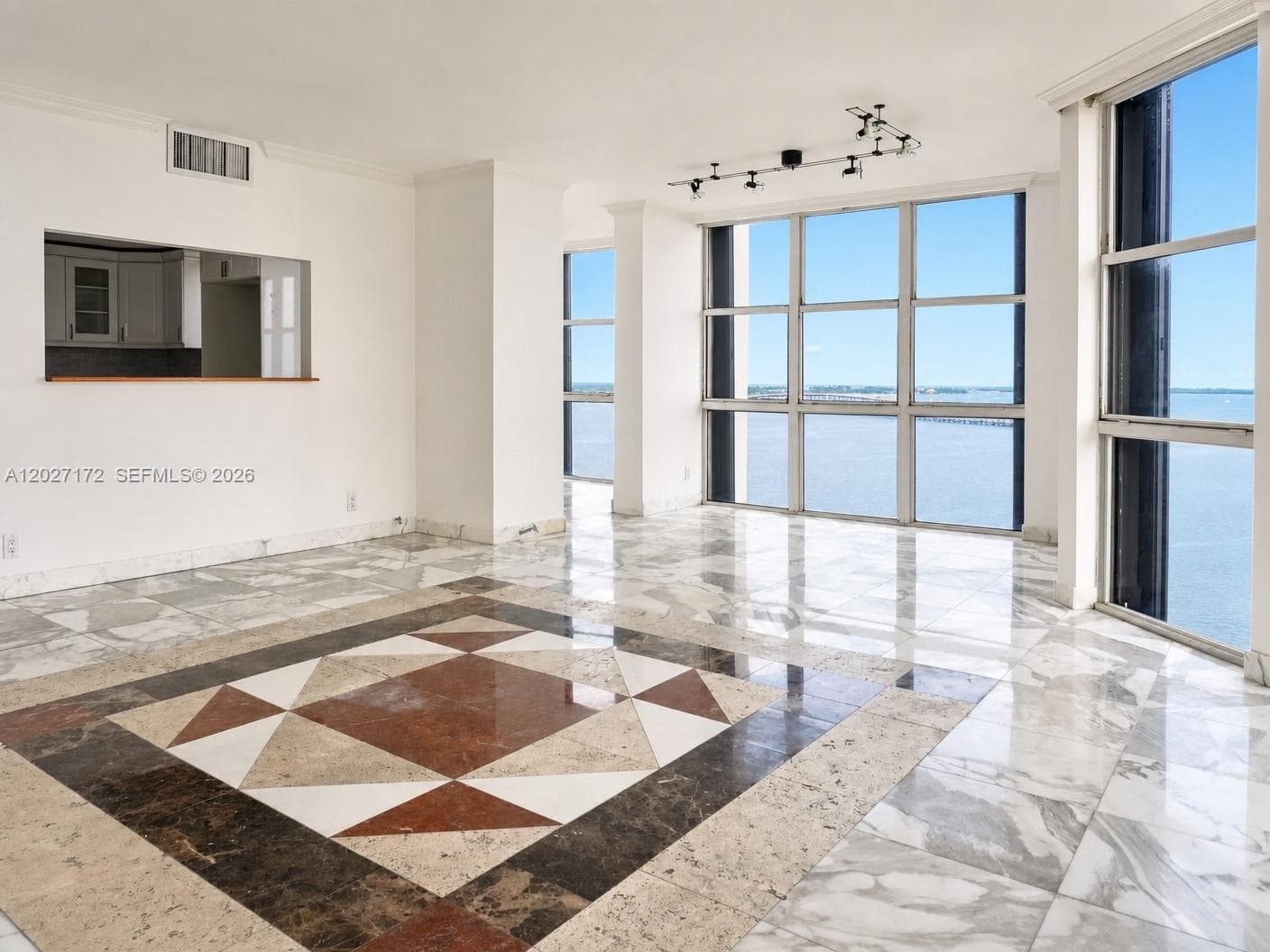 1925 Brickell Ave D-1808 photo 7