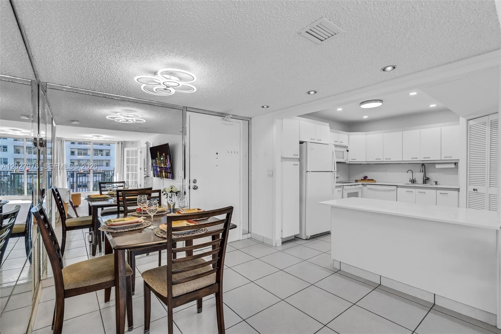9273 Collins Ave 503 photo 5