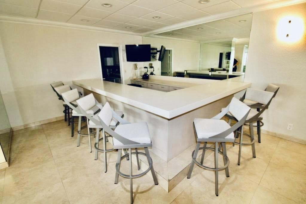 3900 Galt Ocean Drive 1208 photo 10