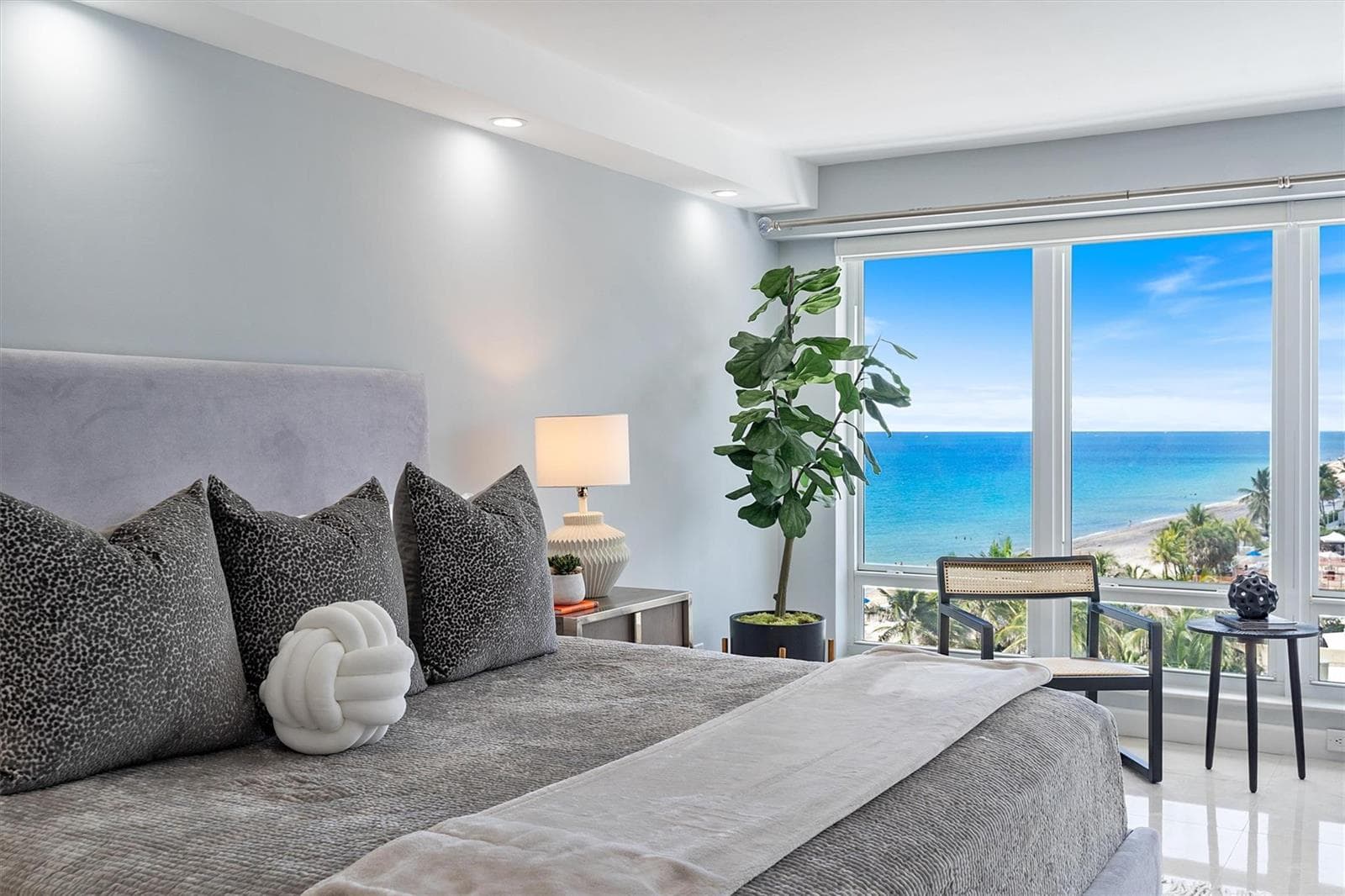 4100 Galt Ocean Drive 610 photo 25