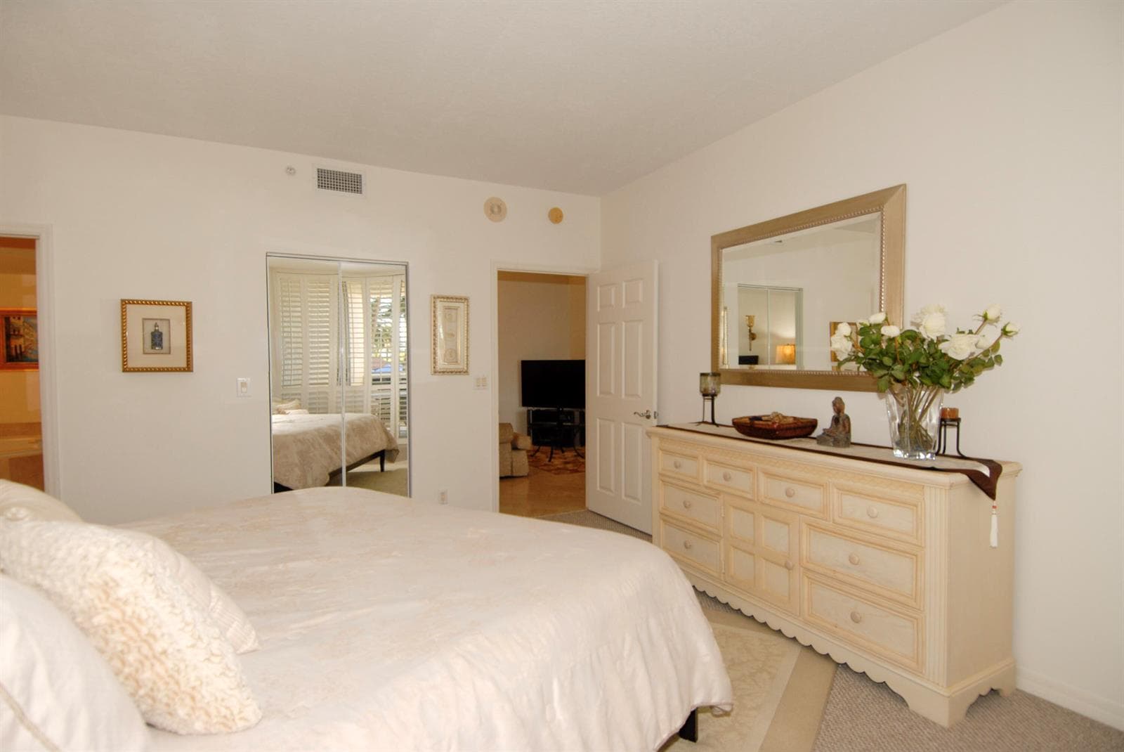 3200 N Ocean Boulevard 406 photo 20