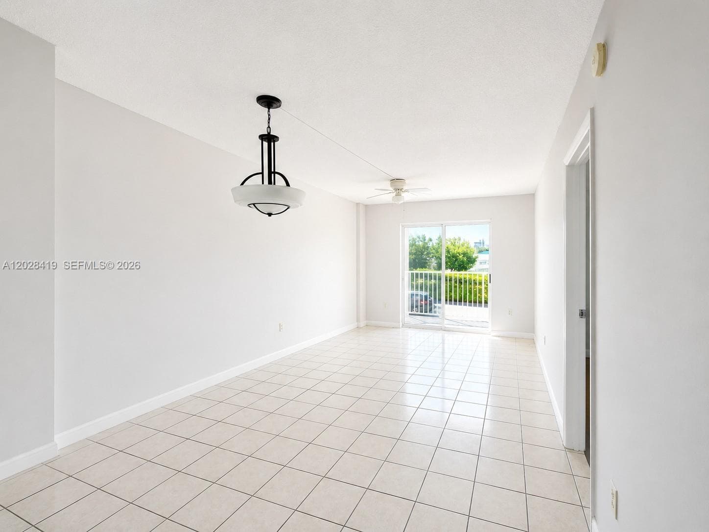 16465 NE 22nd Avenue 206 photo 2