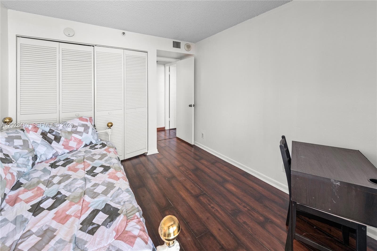 2555 Collins Ave 403 photo 22