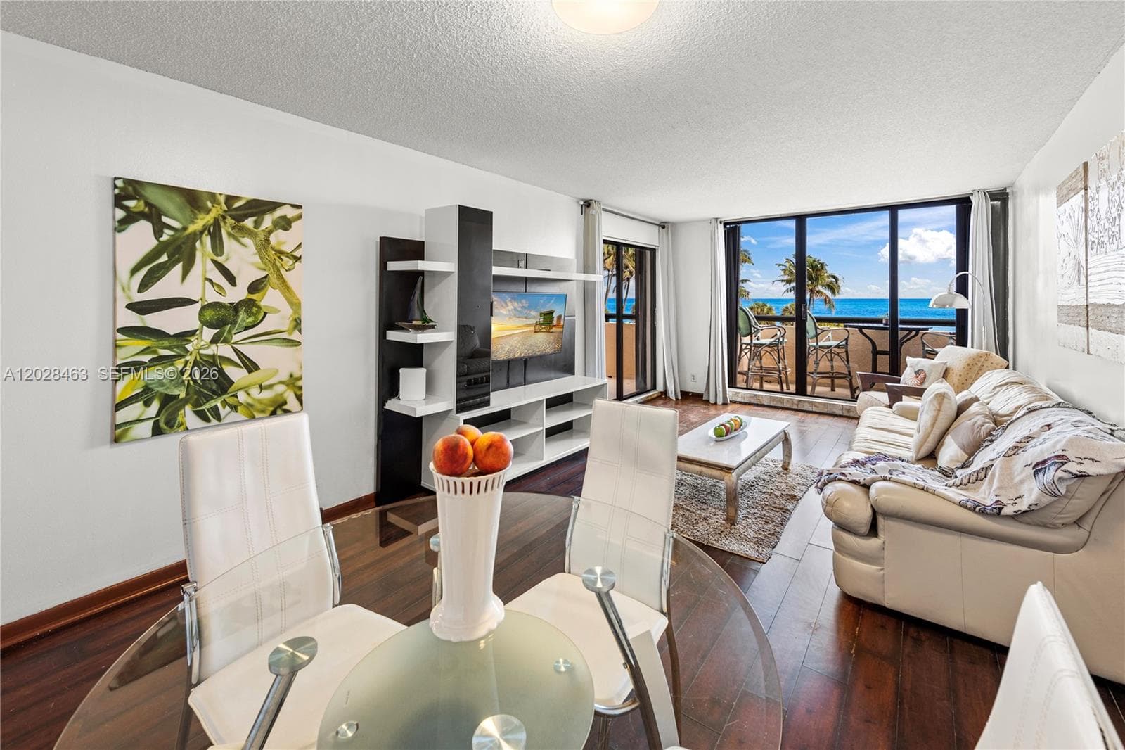 2555 Collins Ave 403 photo 7