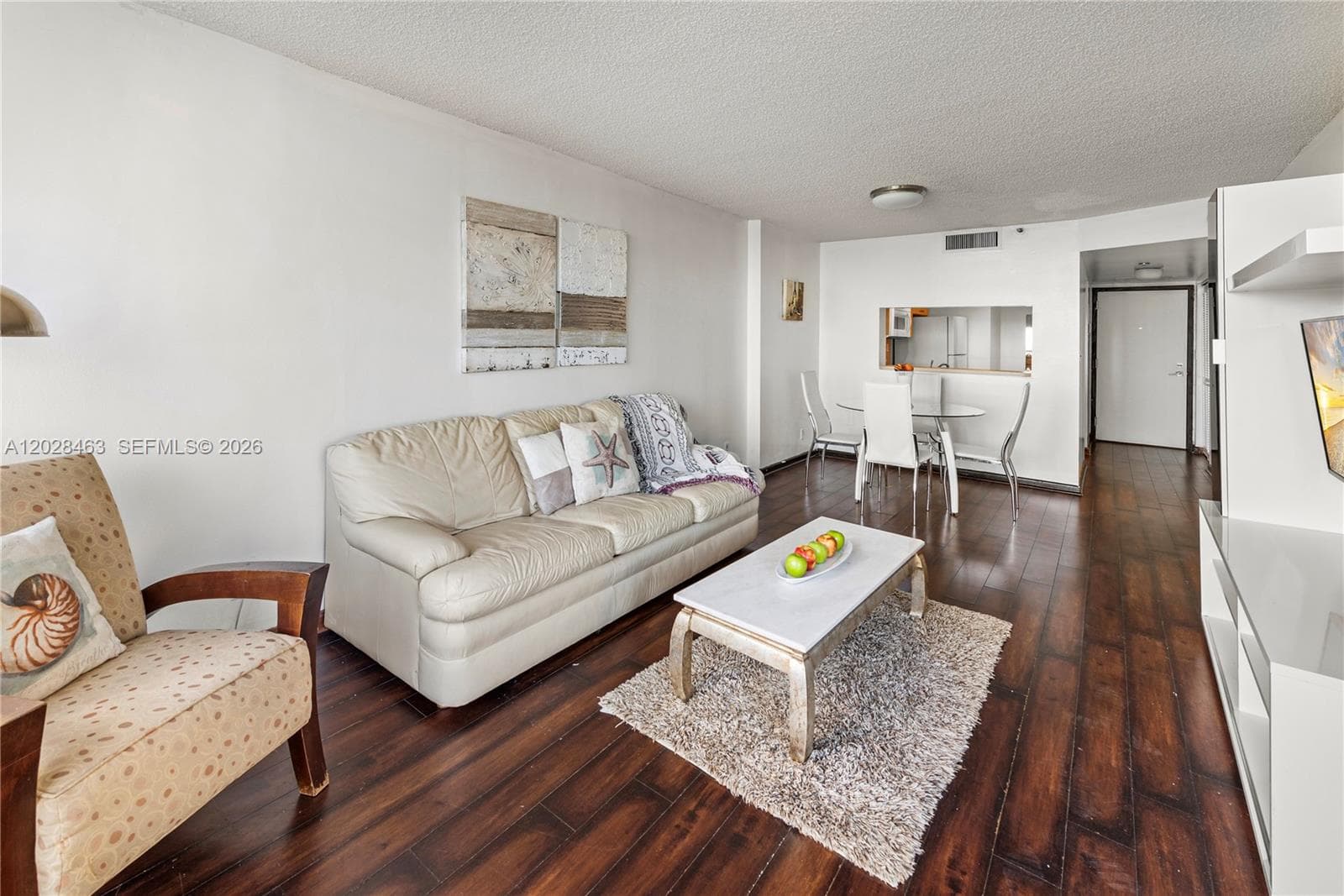 2555 Collins Ave 403 photo 8