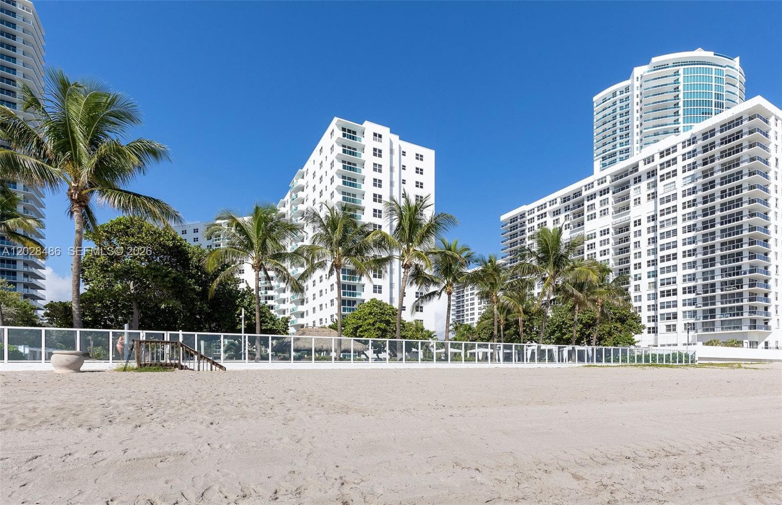 3001 S Ocean Dr 227 photo 2