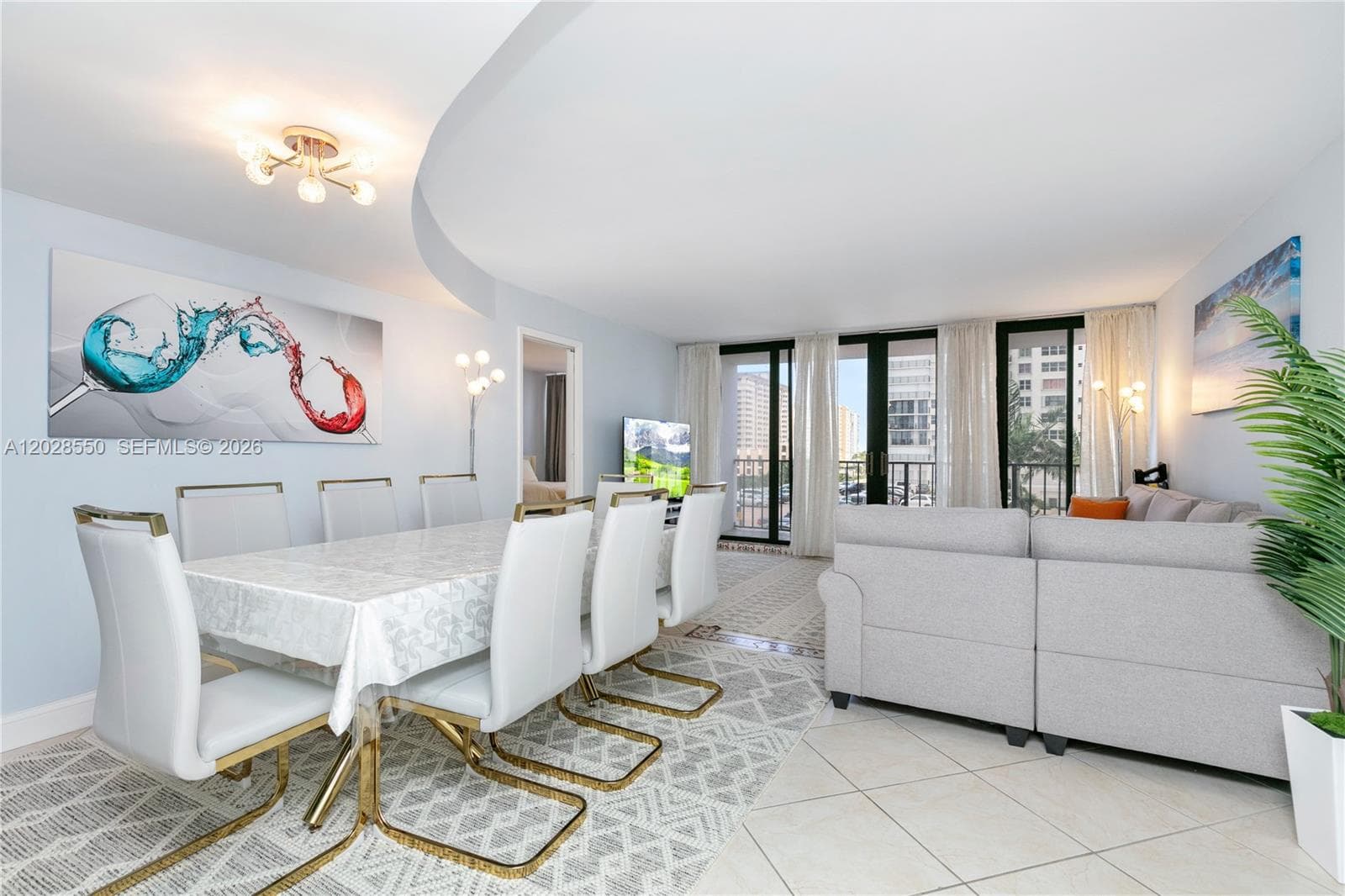 2401 S Ocean Dr 404 photo 1