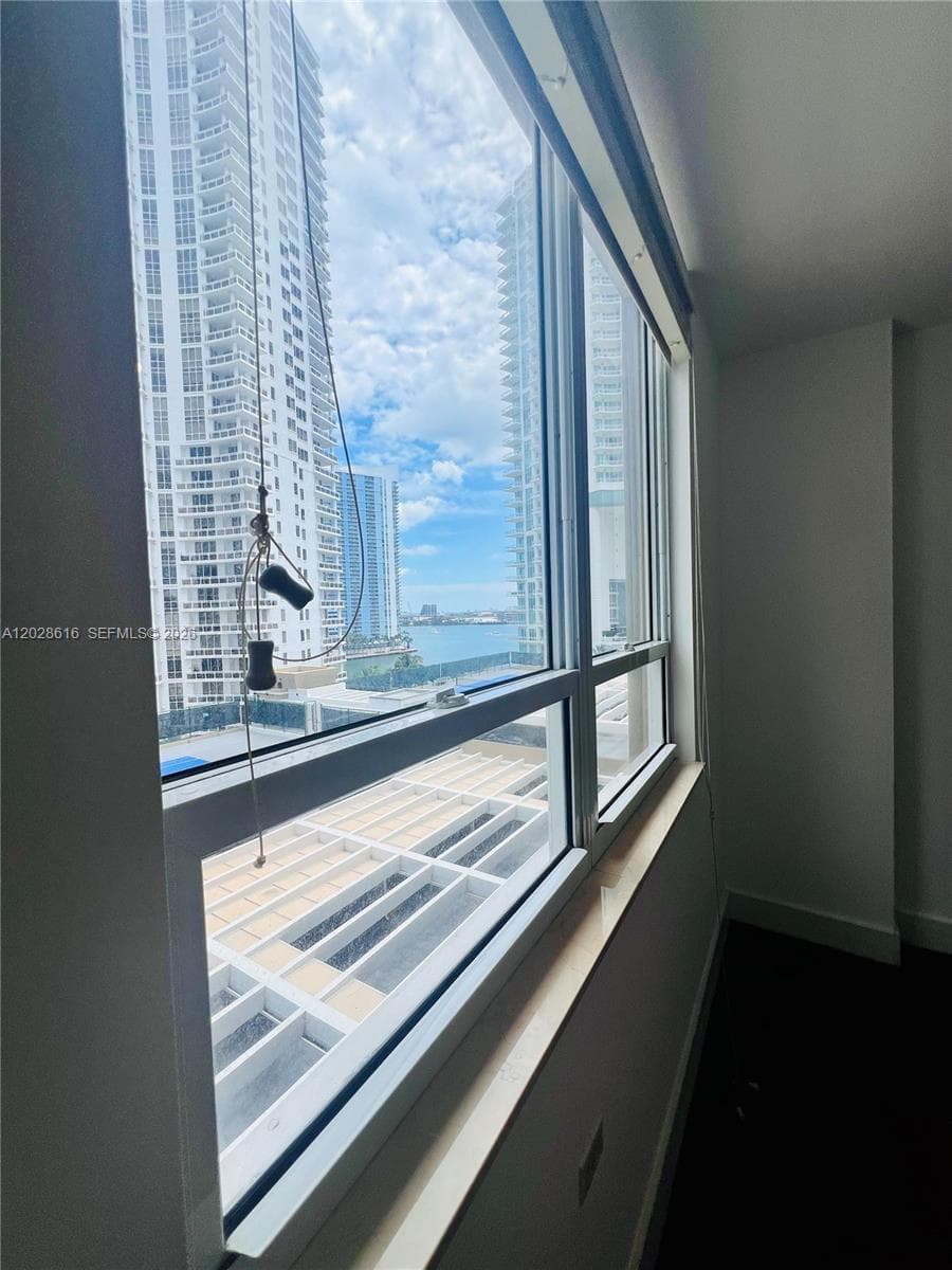 801 Brickell Key Blvd 906 photo 12