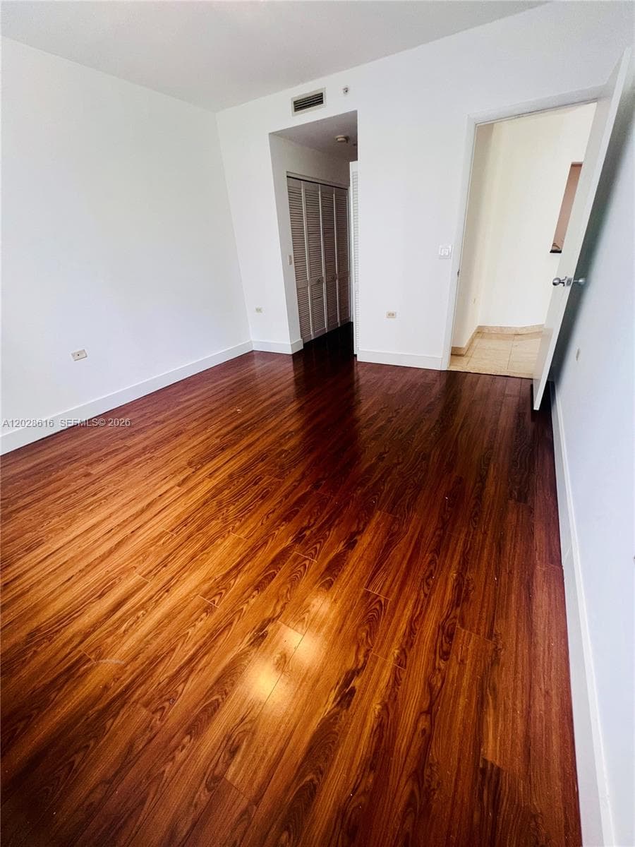 801 Brickell Key Blvd 906 photo 10