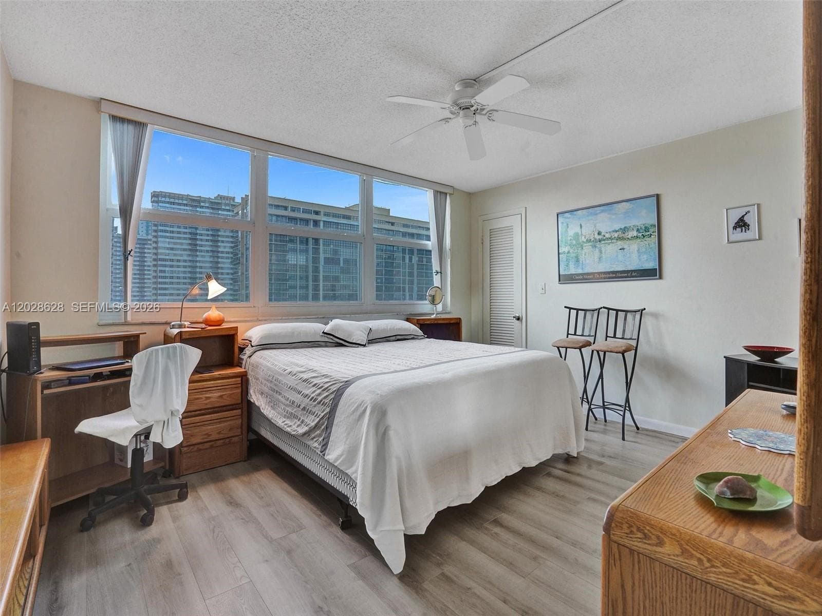 3113 S Ocean Dr 603 photo 8