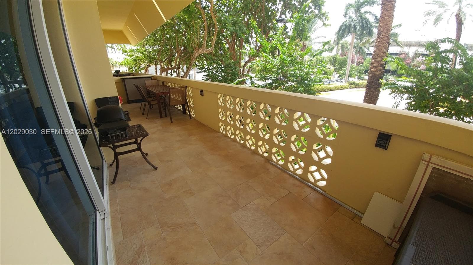 2501 S Ocean Dr L04 photo 10
