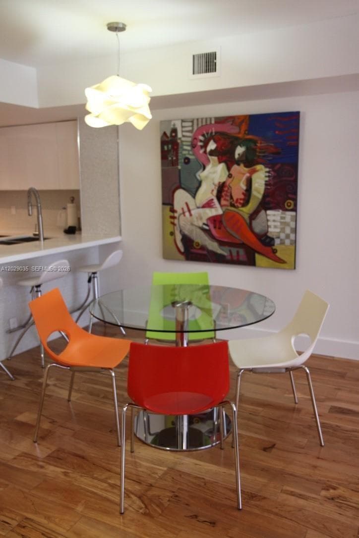 8911 Collins Ave 1104 photo 5