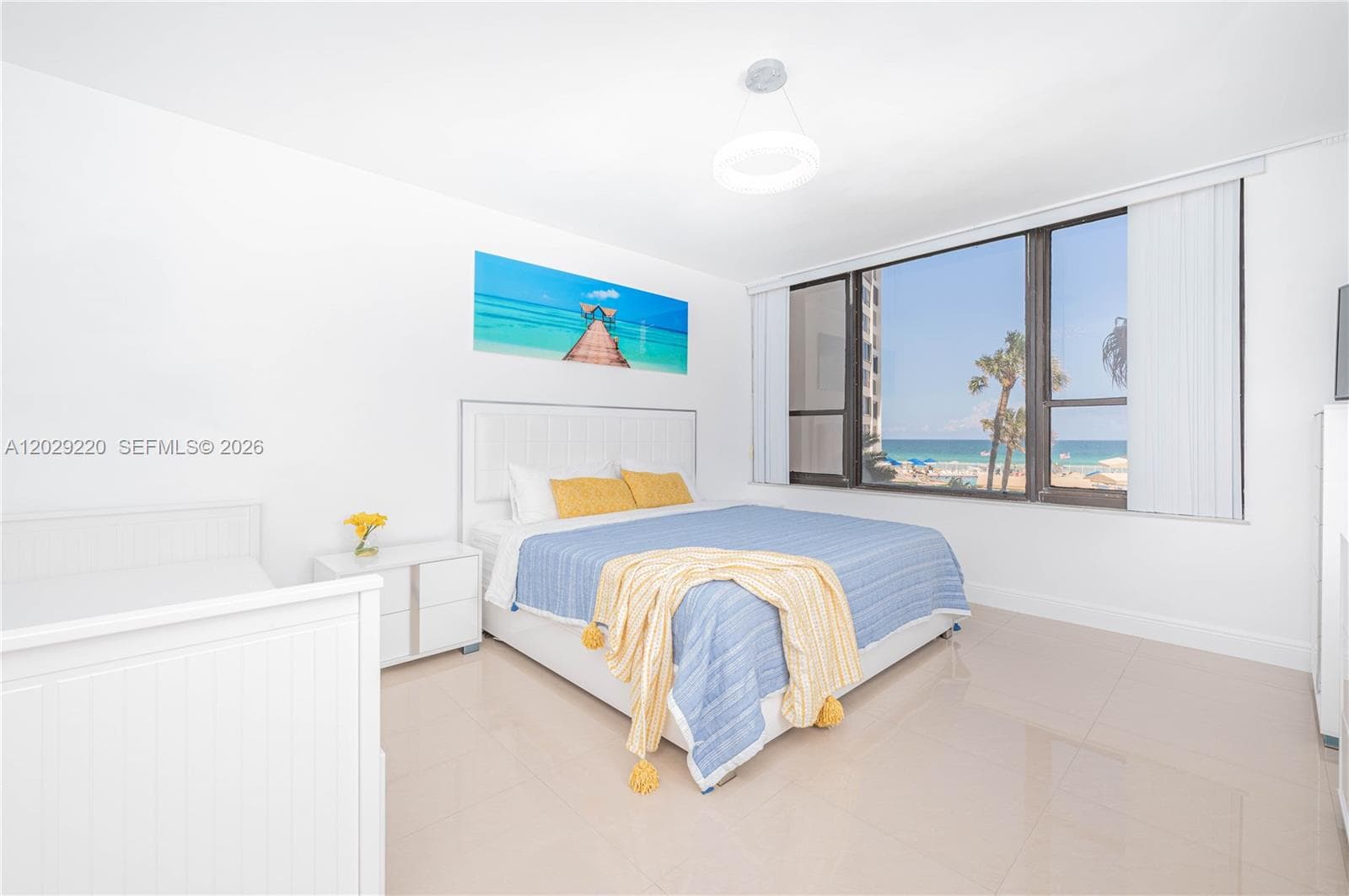 3505 S Ocean Dr 221 photo 1