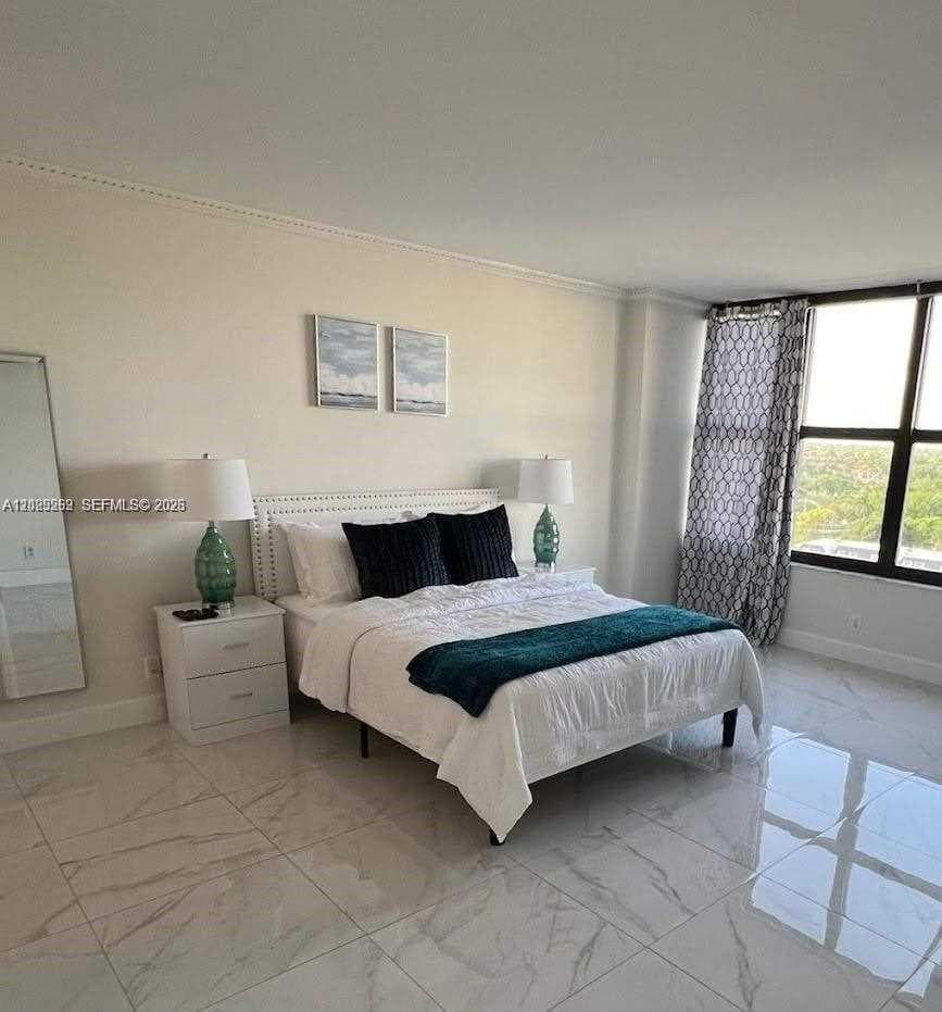 2500 Parkview Dr 1008 photo 16