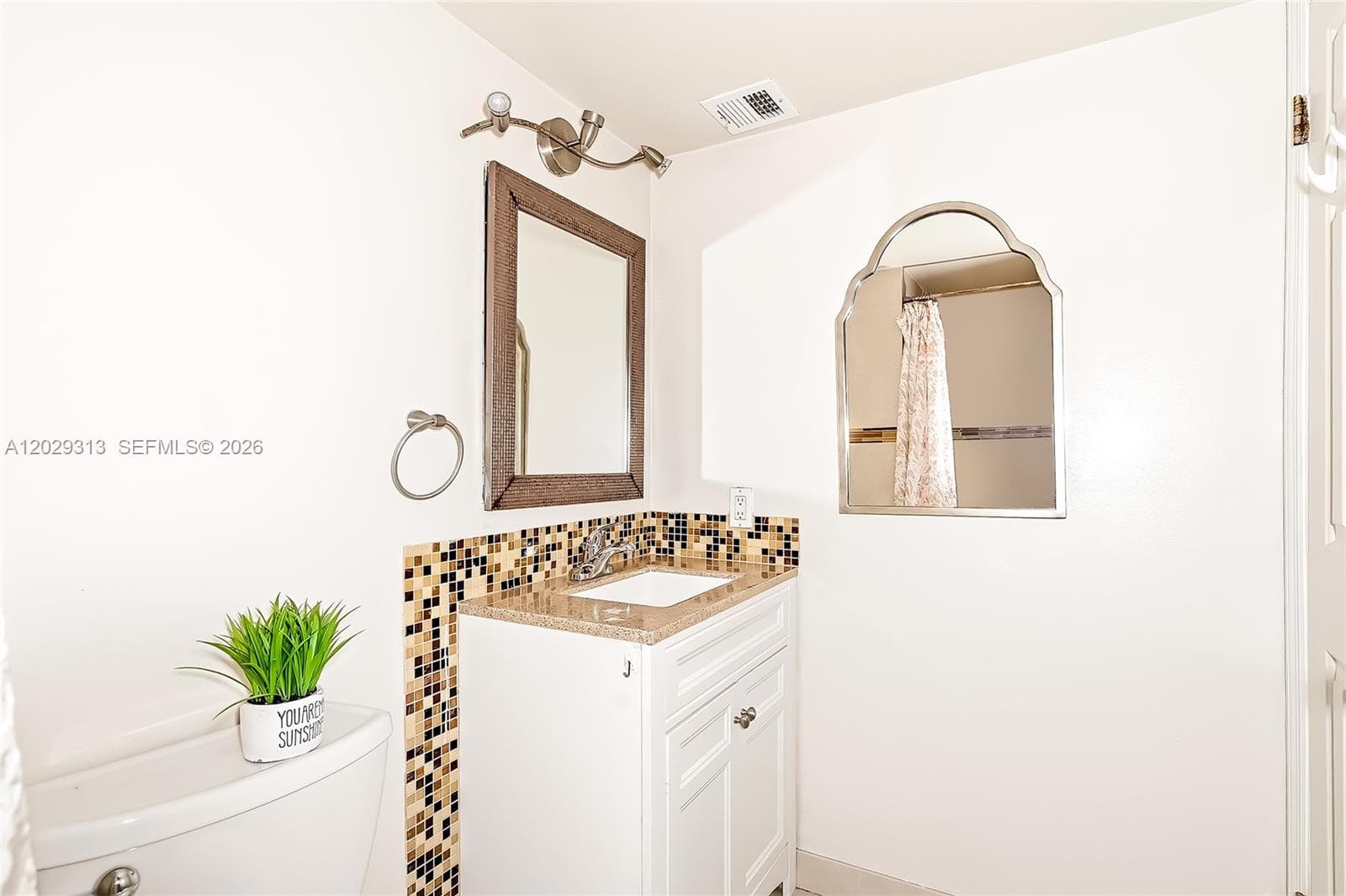 3031 N Ocean Blvd 406 photo 23