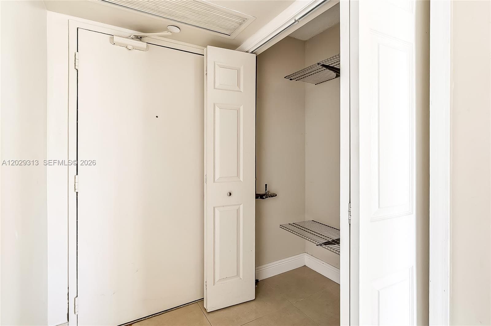 3031 N Ocean Blvd 406 photo 20