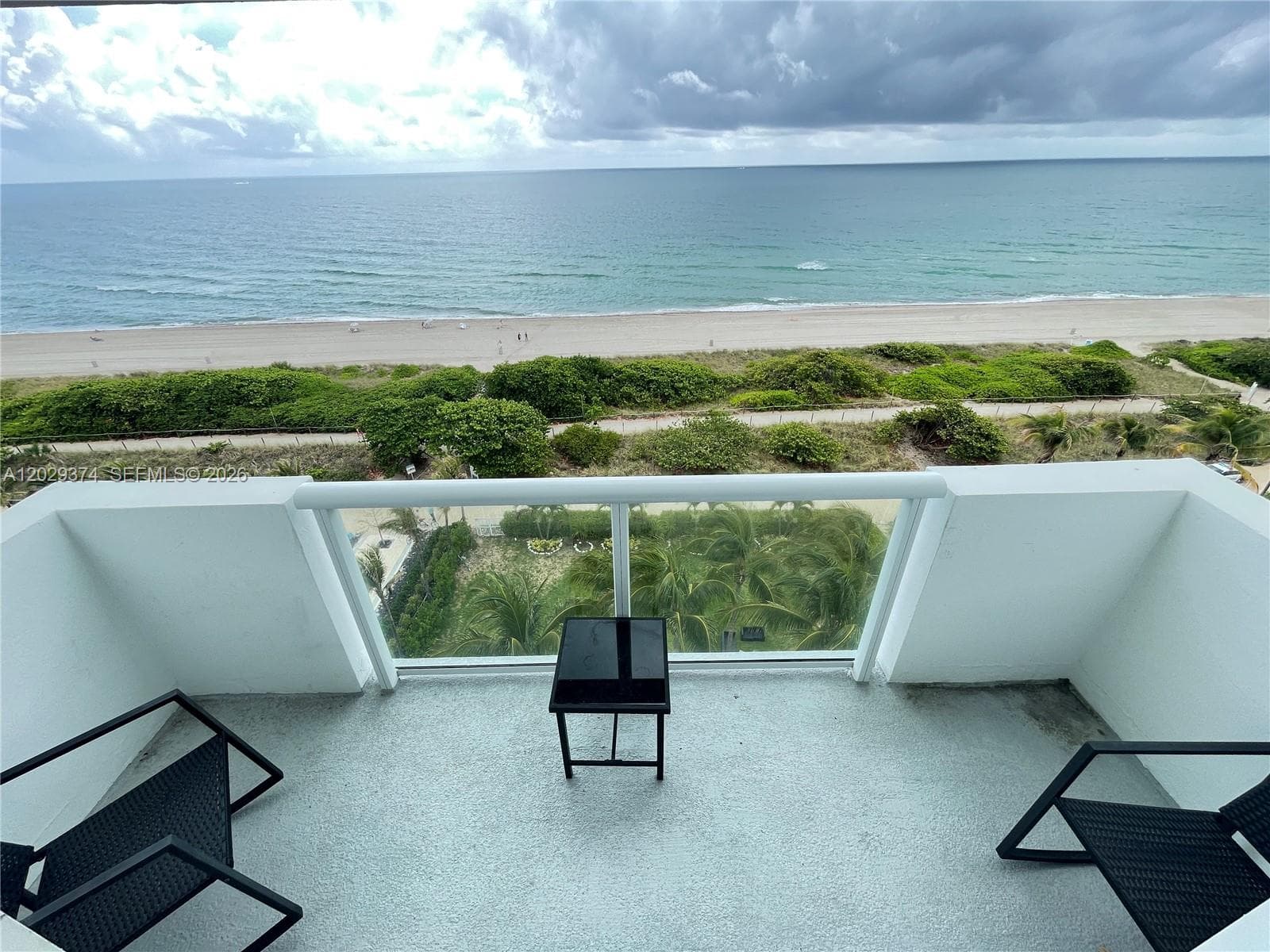 9195 Collins Ave 1001 photo 2