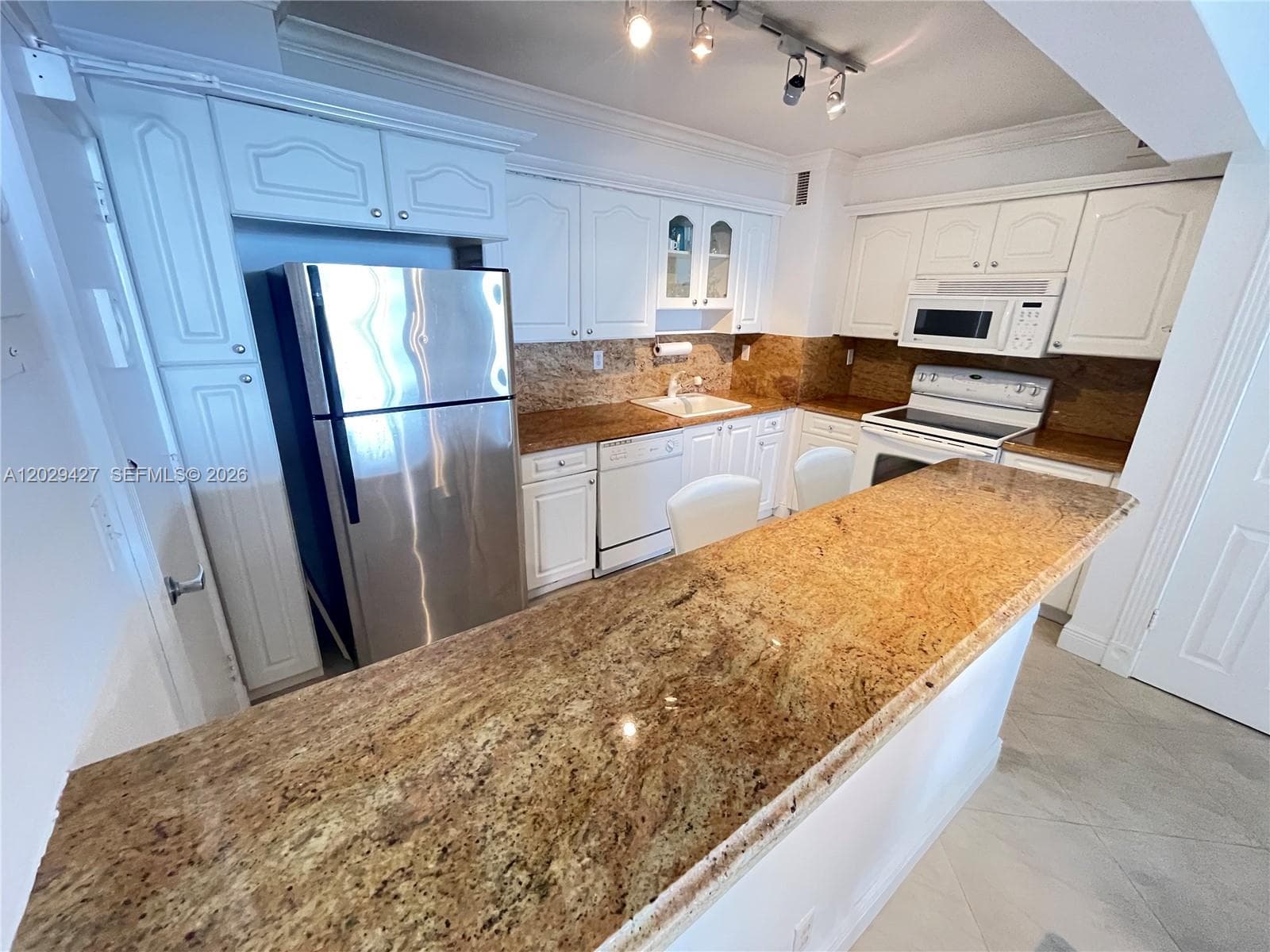 9195 Collins Ave 1001 photo 10
