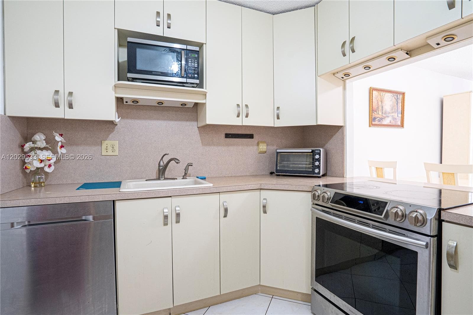 600 Three Islands Blvd 1416 photo 2