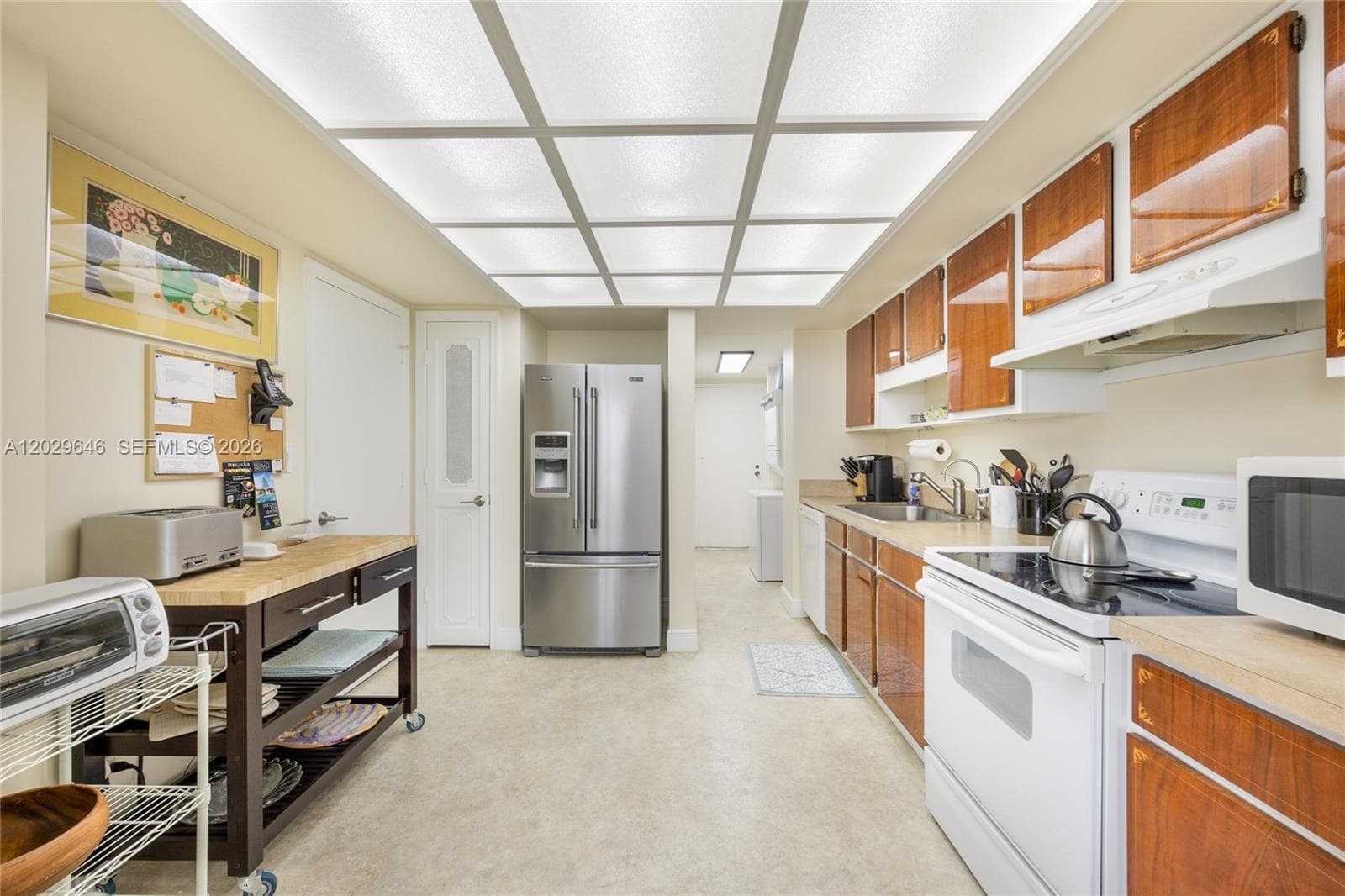 2200 S Ocean Ln 808 photo 7