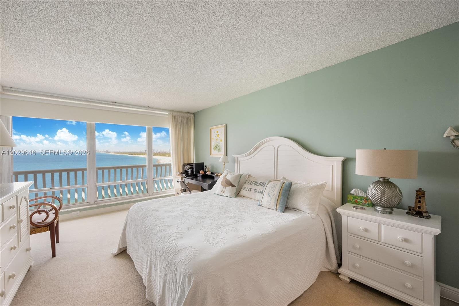 2200 S Ocean Ln 808 photo 10