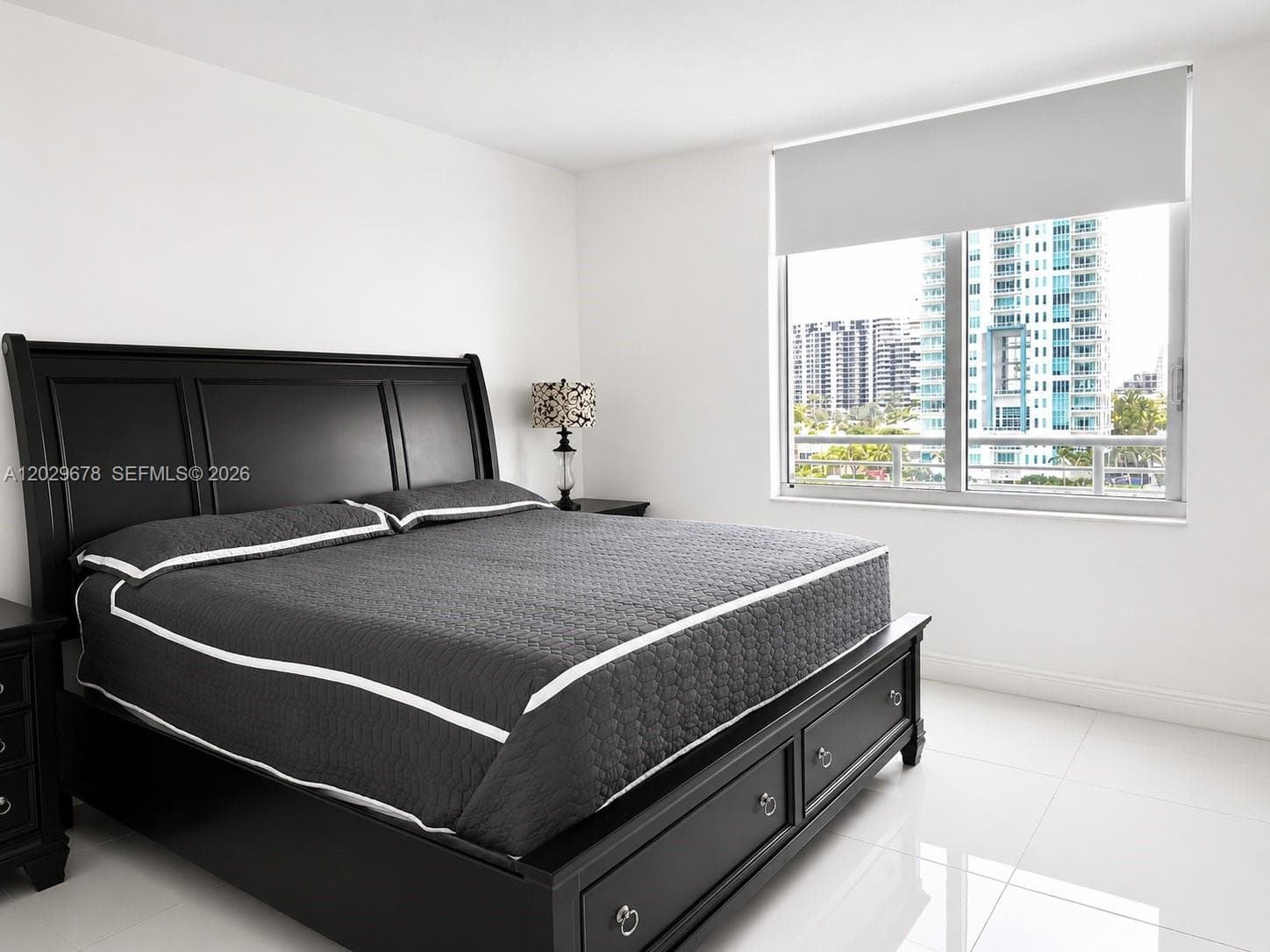 325 S Biscayne Blvd 717 photo 8