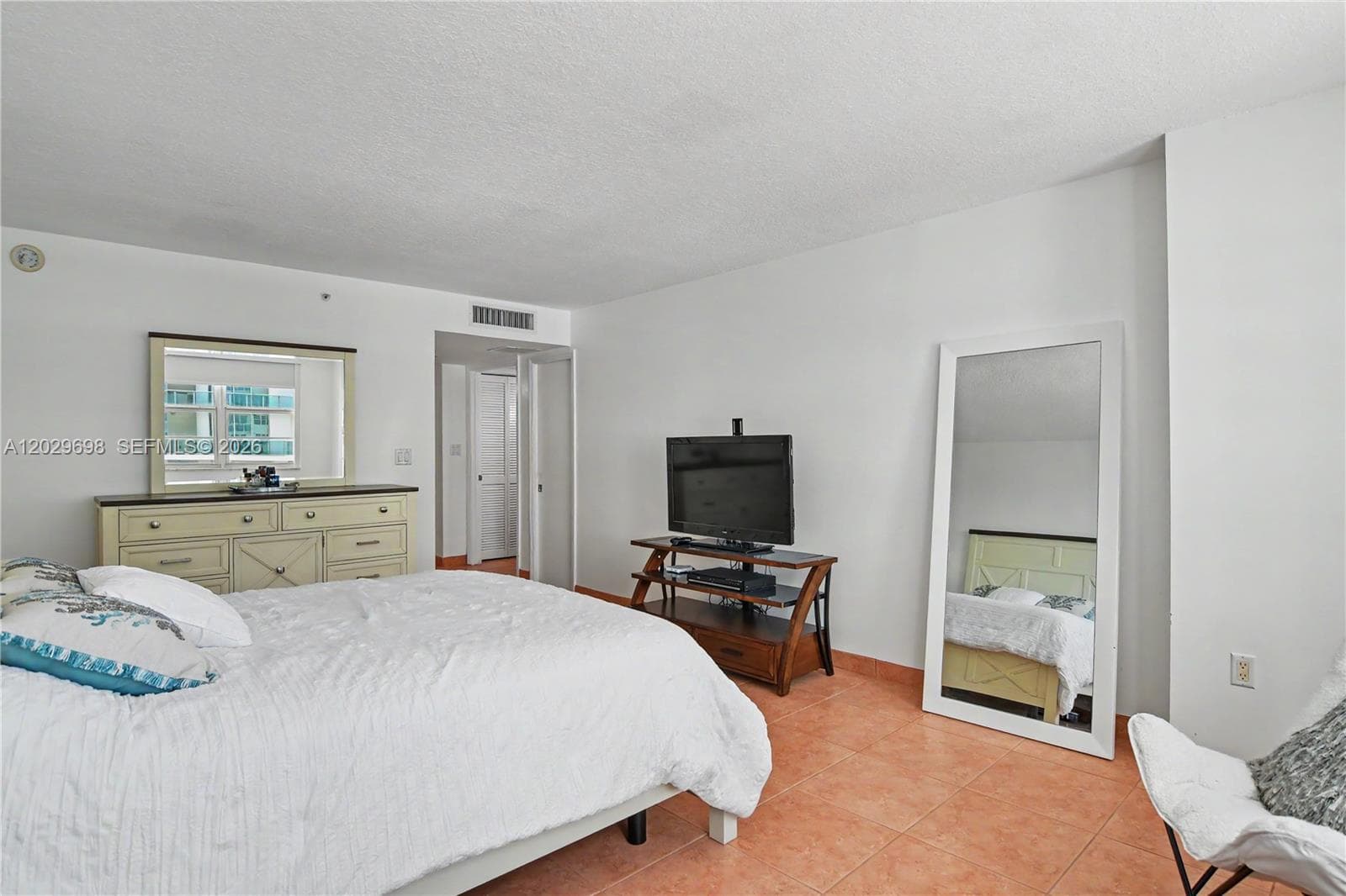 6917 Collins Ave 605 photo 24