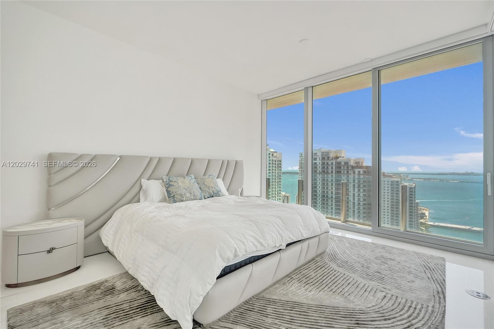300 Biscayne Boulevard Way 3304C photo 8