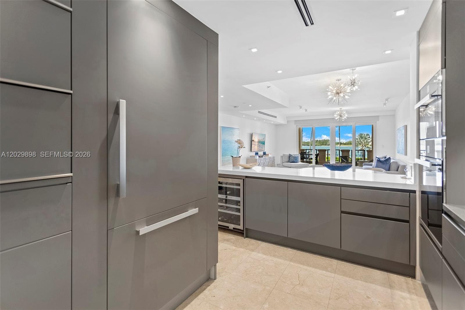2122 Fisher Island Dr 2122 photo 8