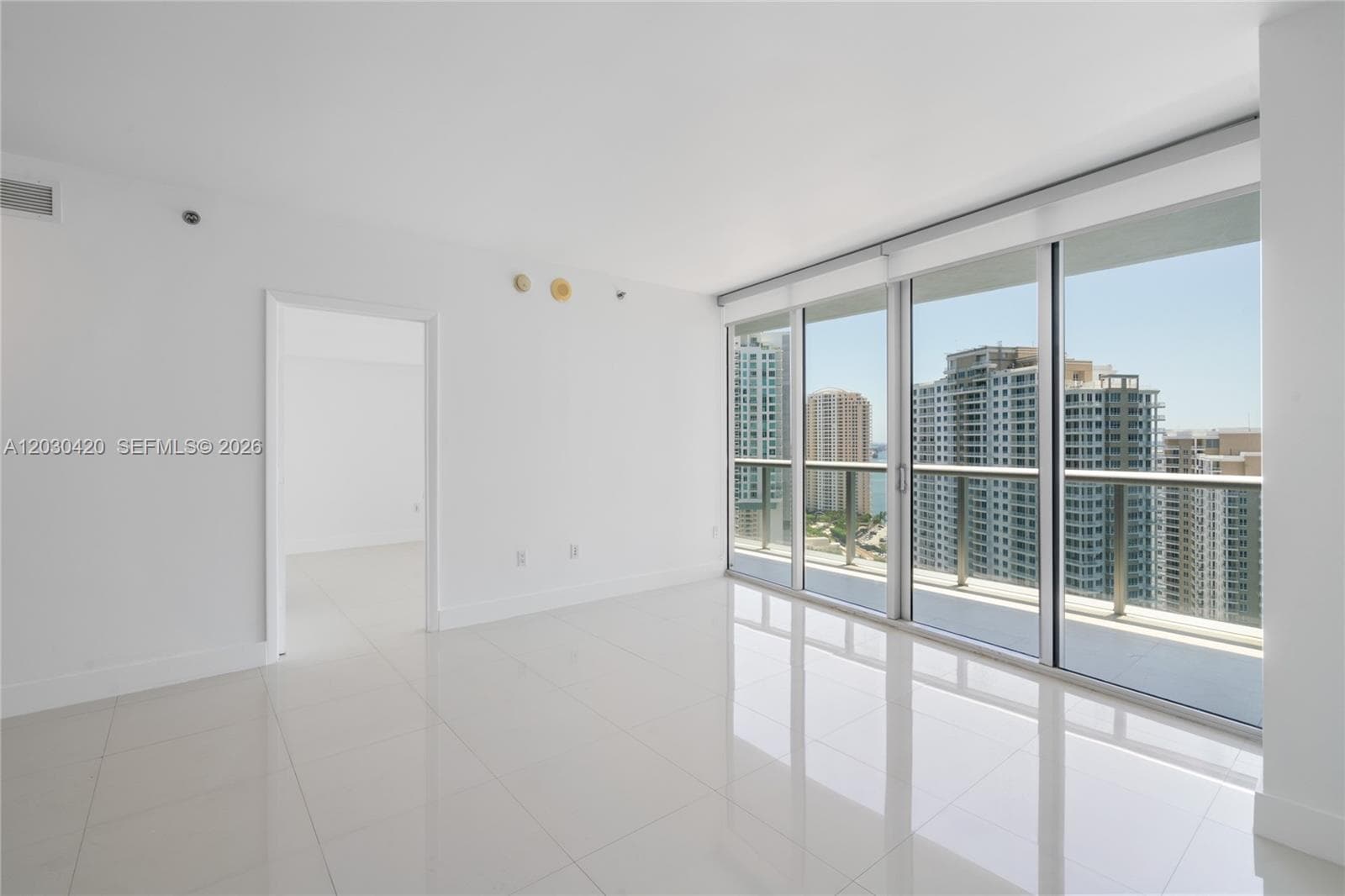 475 Brickell Ave 2607 photo 6
