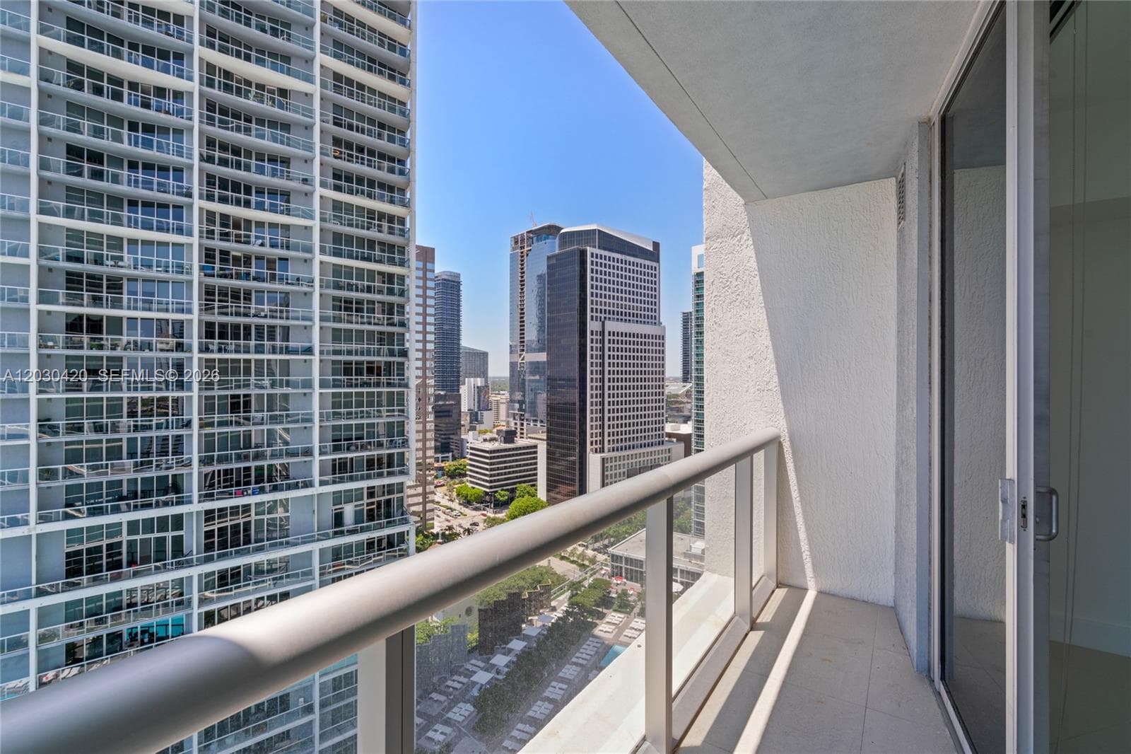 475 Brickell Ave 2607 photo 16