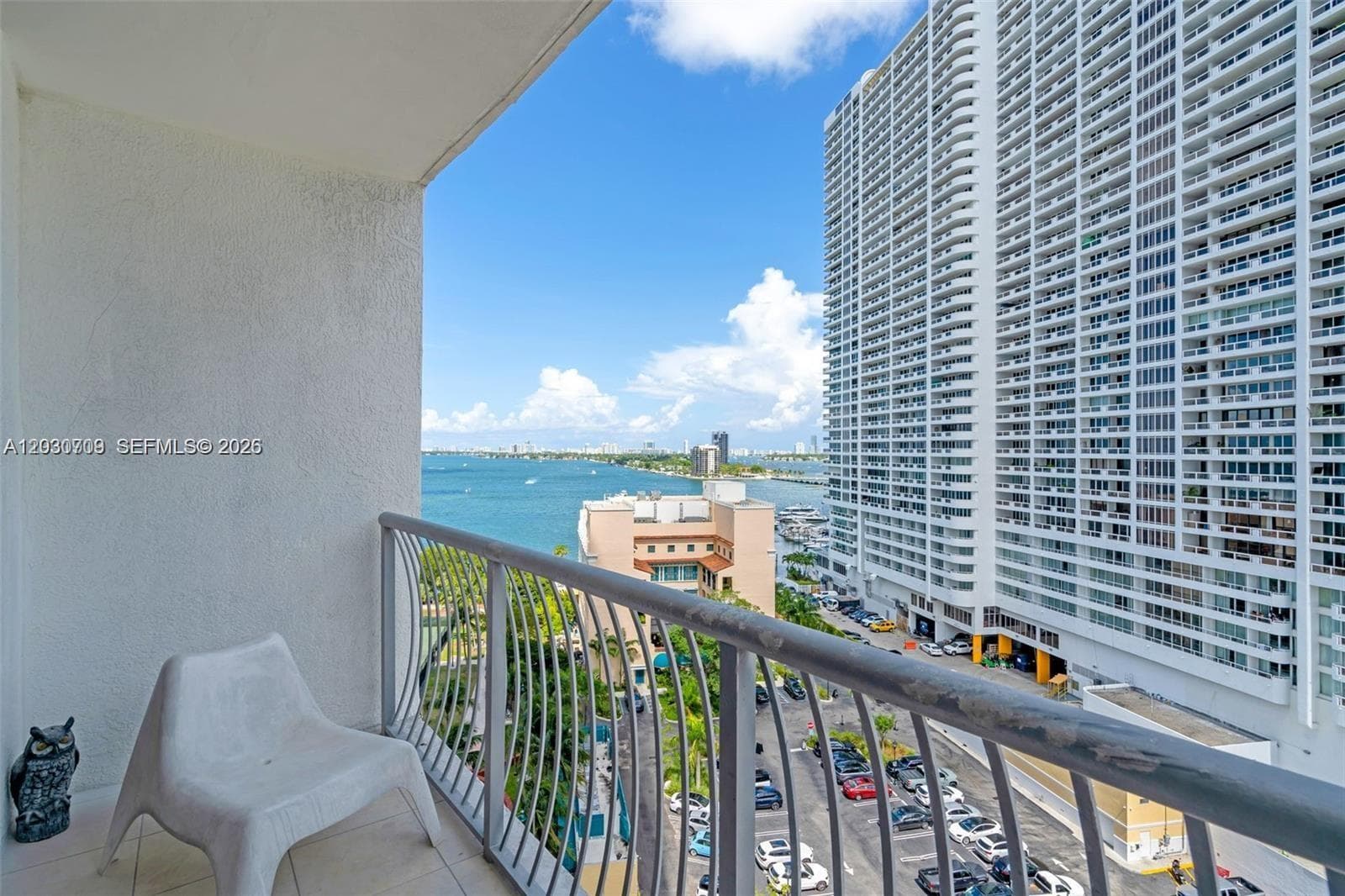 1750 N Bayshore Dr 1204 photo 12