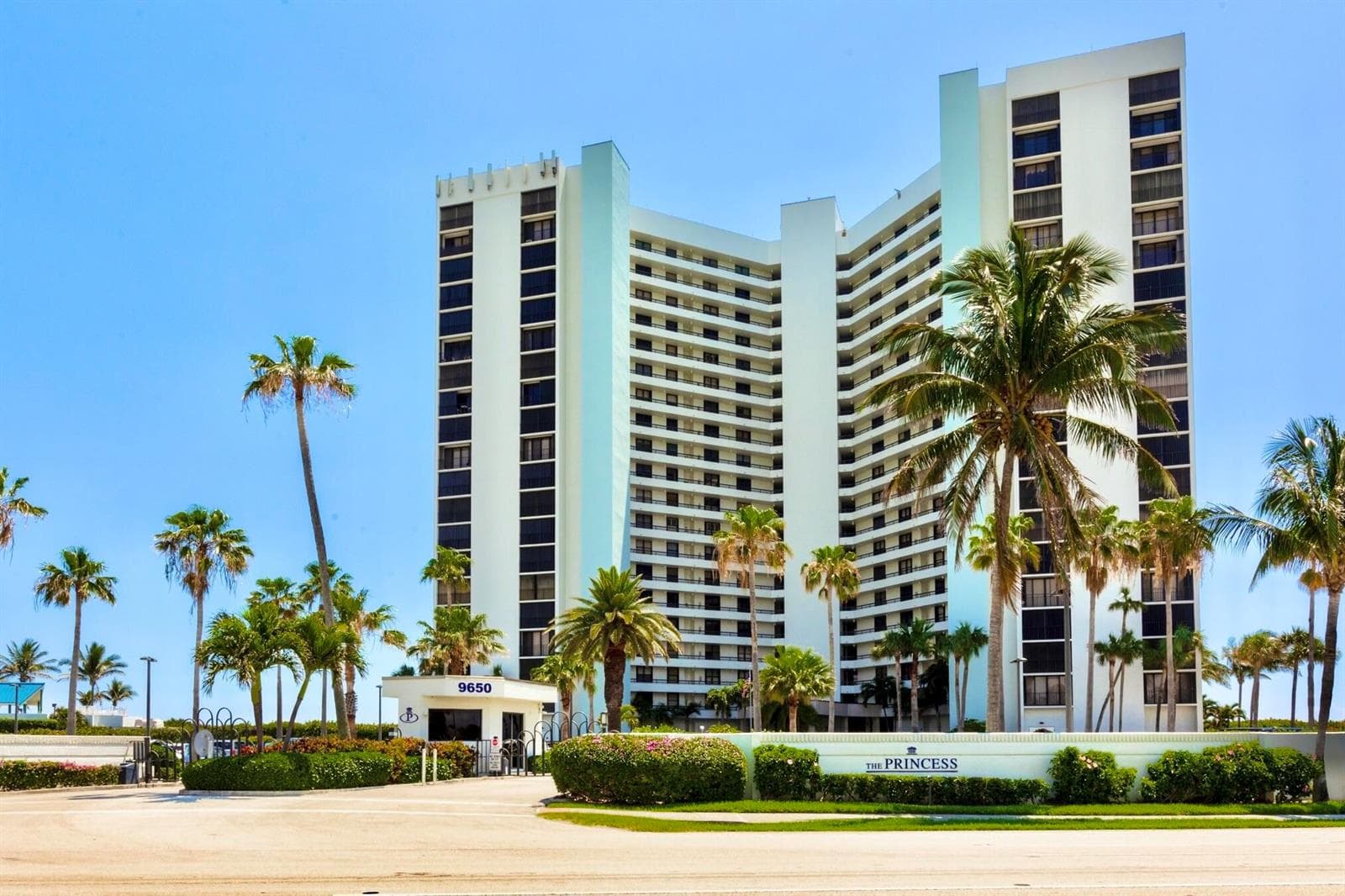 9650 S Ocean Drive 1106 photo 3
