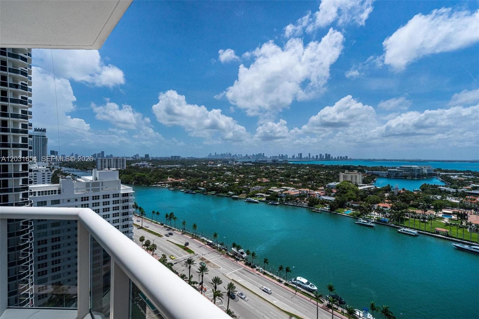 4779 Collins Ave 2305 photo 18