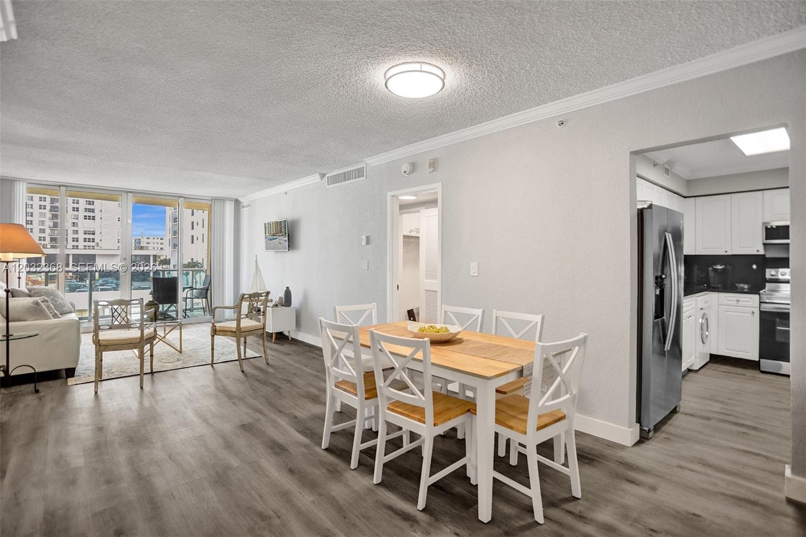 2501 S Ocean Dr 302 photo 6