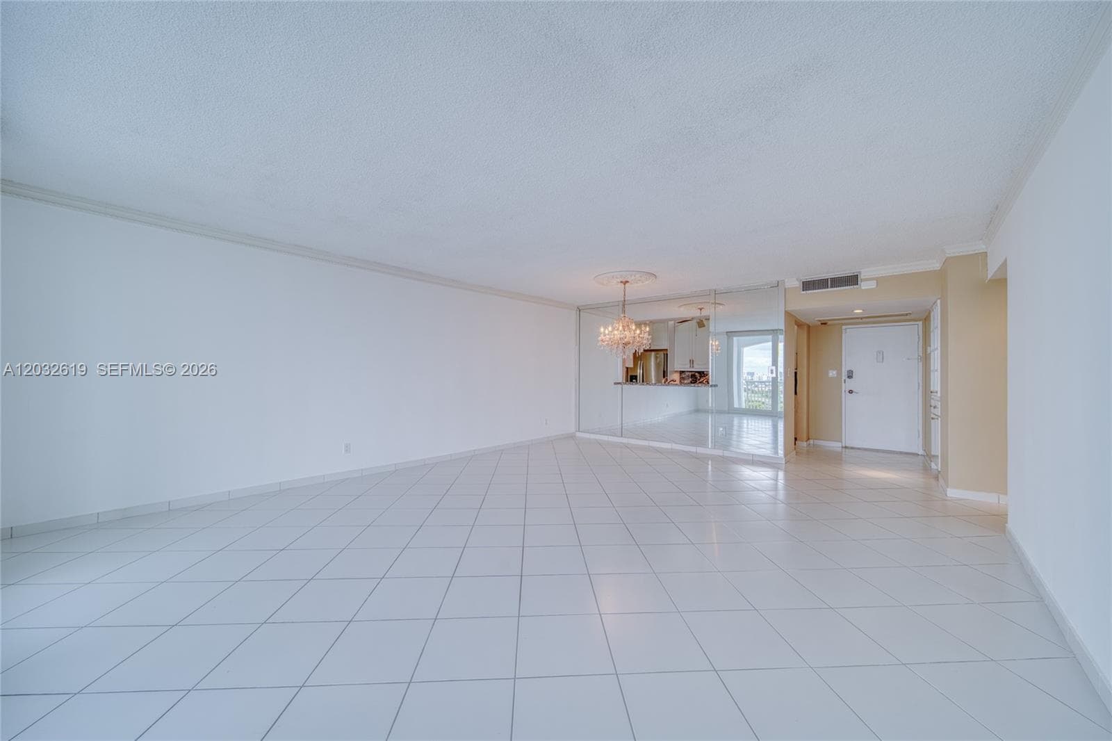 5401 Collins Ave 1135 photo 5