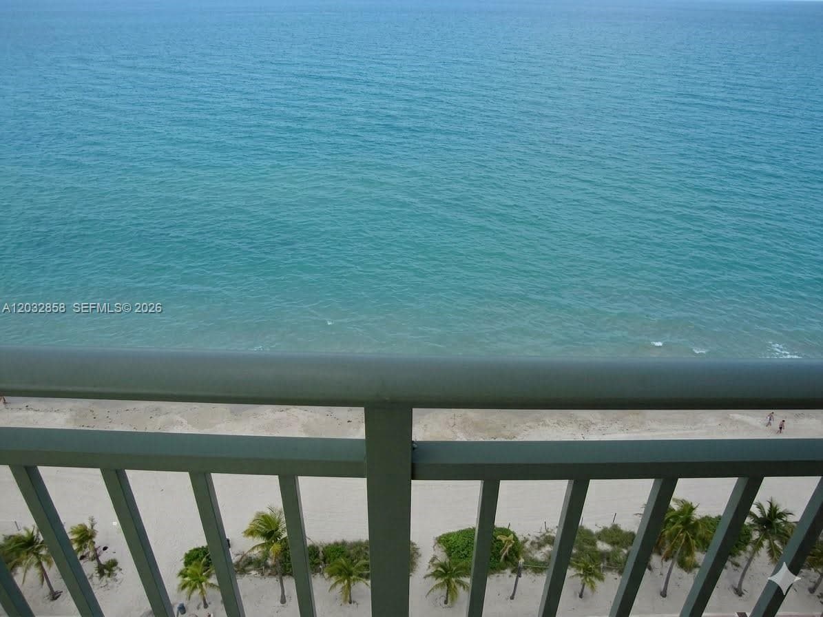 2080 S Ocean Dr 1512 photo 19
