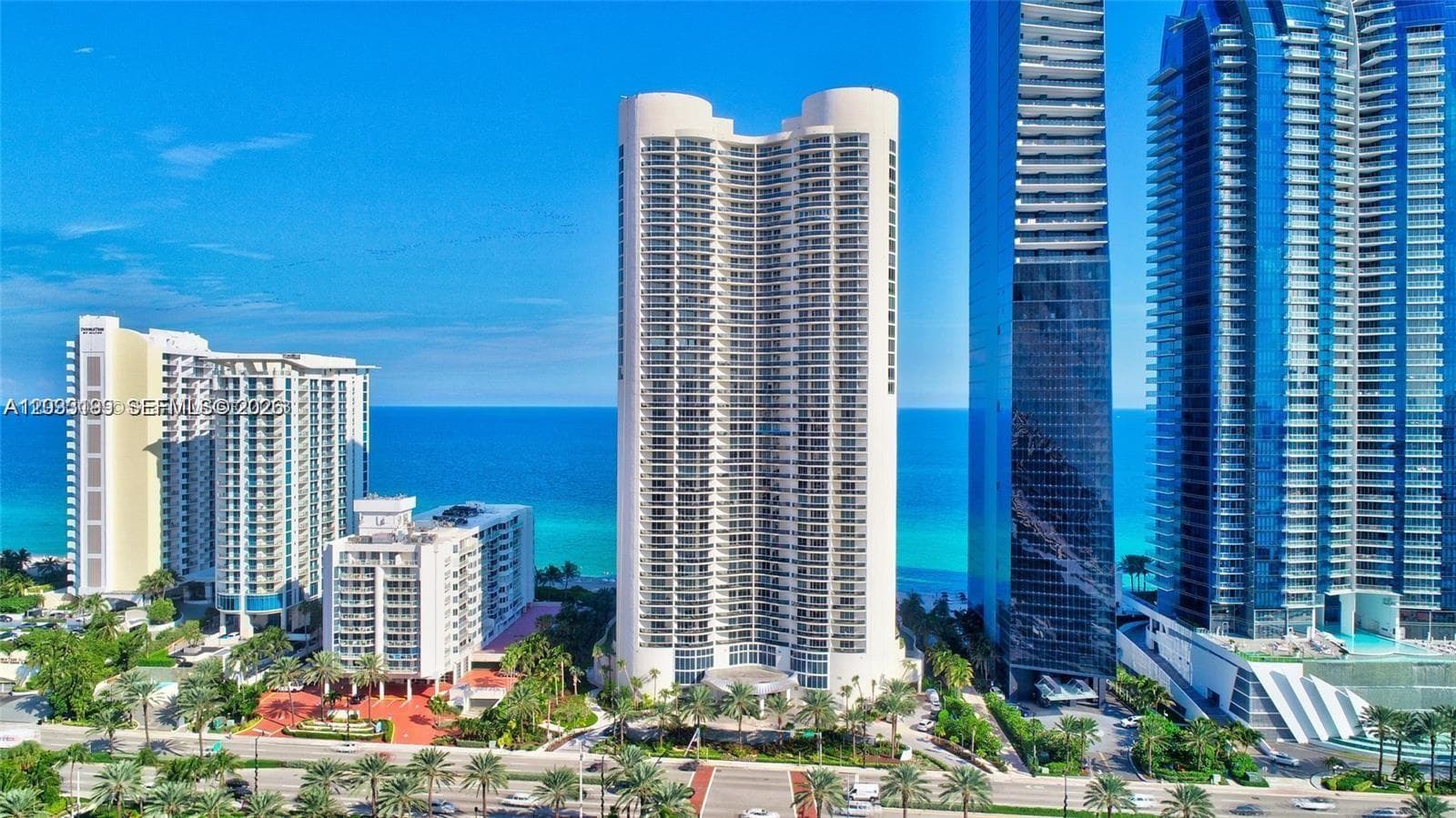 17201 Collins Ave 2209 photo 3