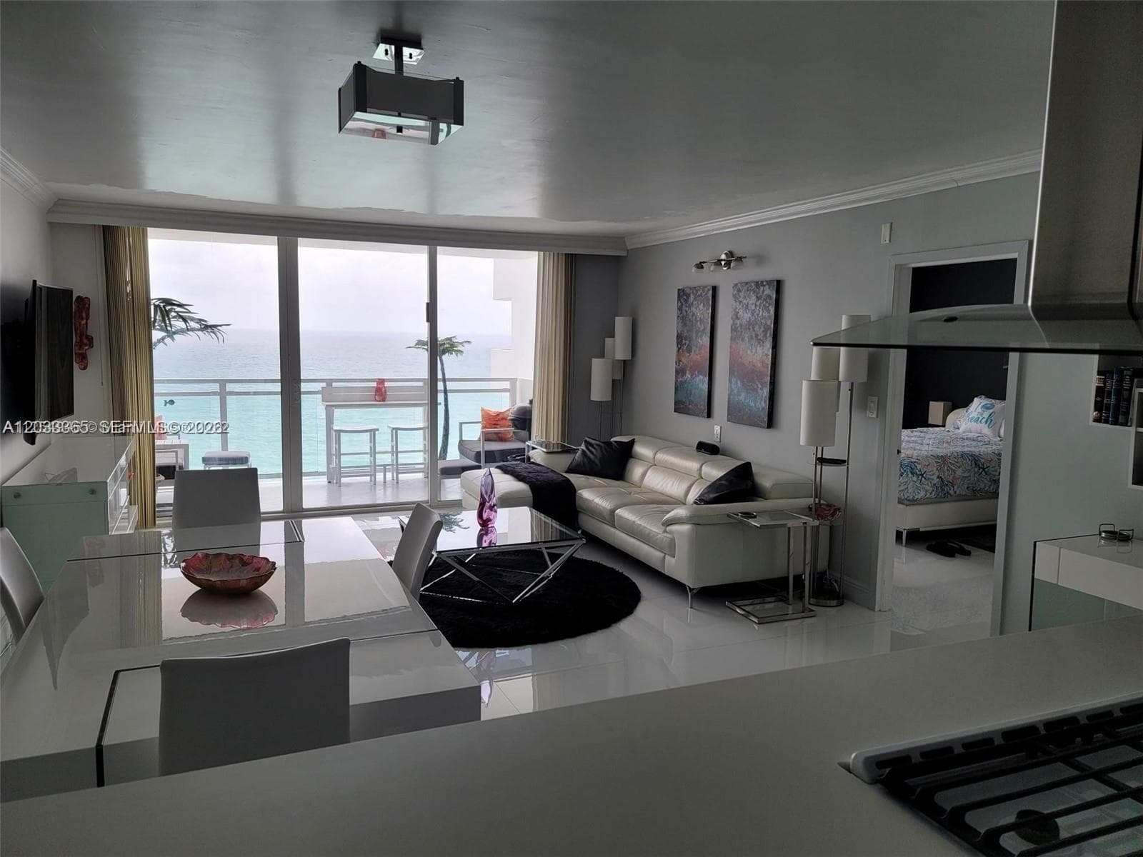 2030 S Ocean Dr 1815 photo 9